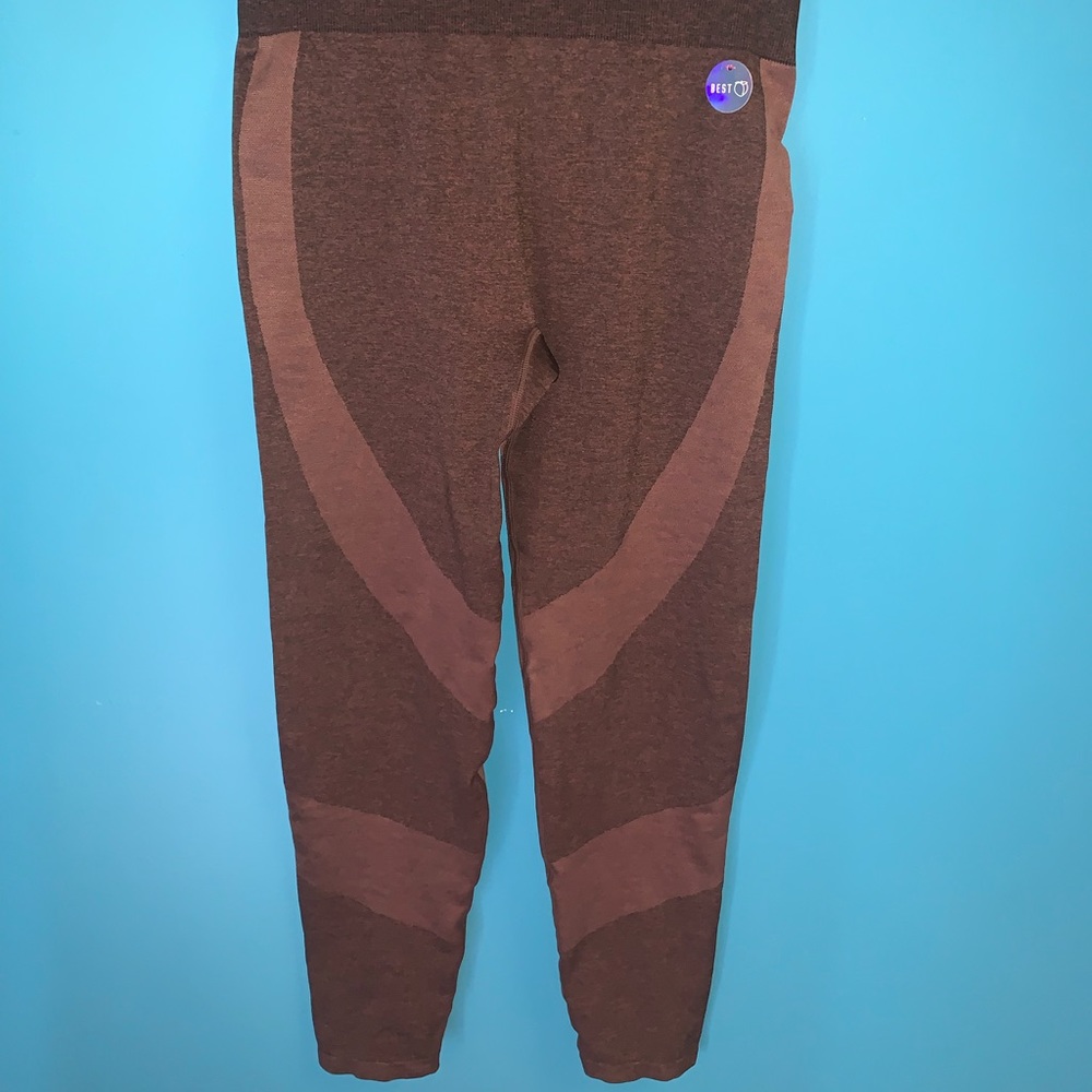 BRAND NEW WITH TAGS 
Size L
Stretchy